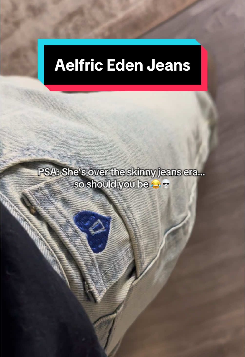 Seriously didn’t you know loose jeans are back in style! #aelfriceden #jeans #baggyjeans #loosejeans #fashionlookbook #tiktokjumpstartsale #TikTokShop 