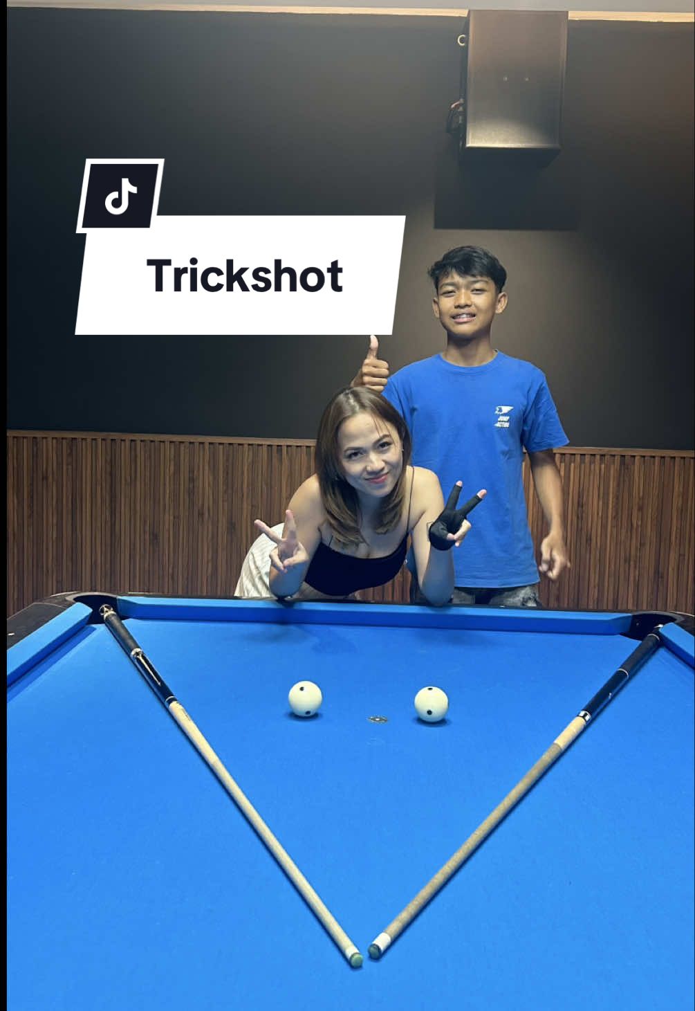 coba deh sama bestie kalian 😋  #billiards #trickshot @Six Pocket Bali 