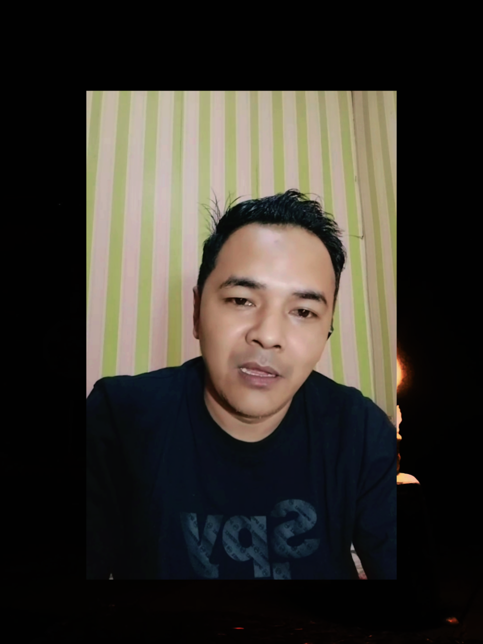 @M.Hidayatullah Ingatakan..! bila ada masalah, kada usah lagi mencari aku.  #yoviesyahreza #yoviesyahreza 