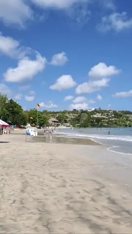 cuaca cerah di pantai jimbaran Bali ❤ #bali #pantai #beach #pantaijimbaranbali #fypage 