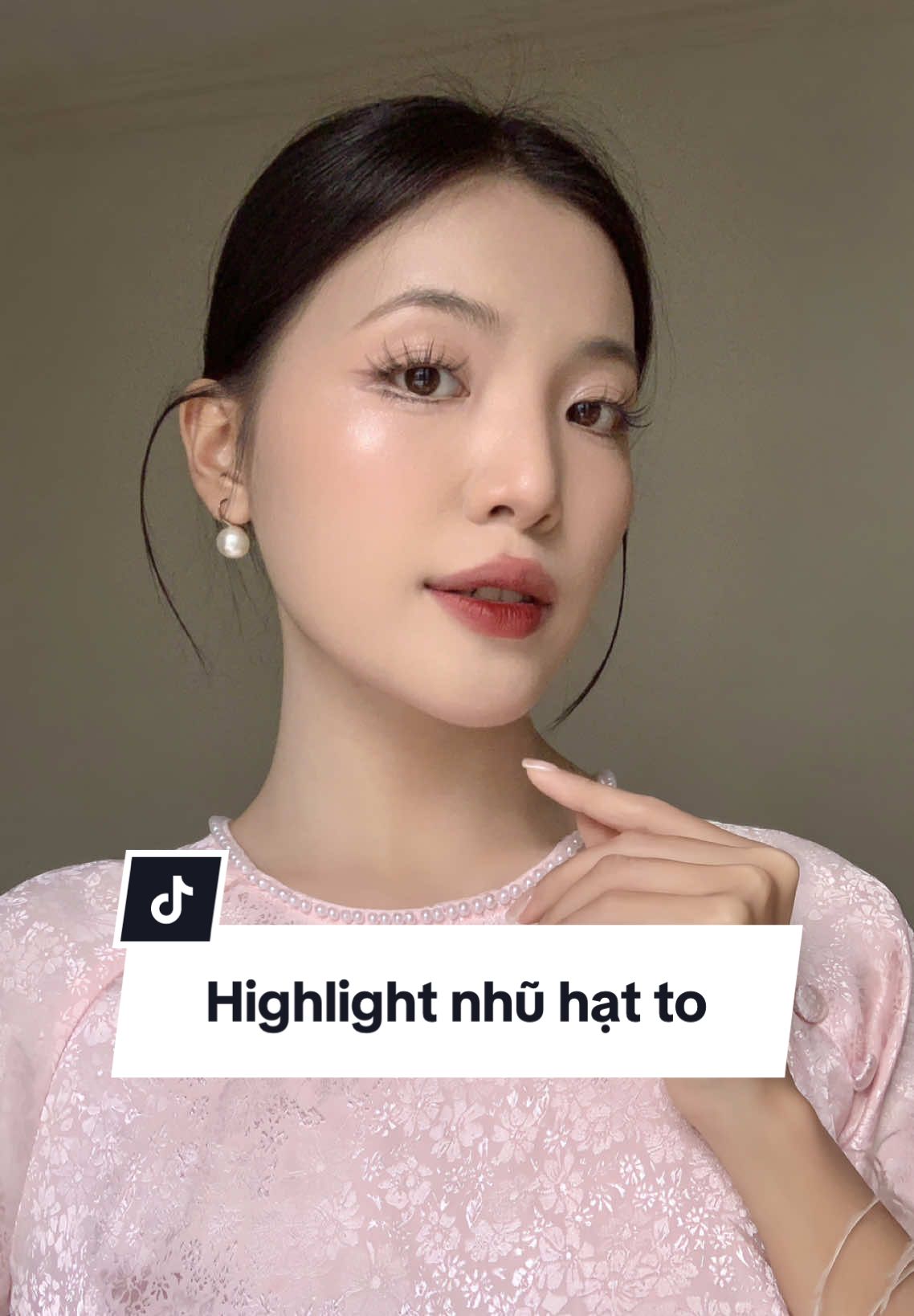 Higtlight bắt sáng đi tiệc buổi tối thì thôi nhé lun 🤣 #thuchiendaily #highlight #Glint #highlighter #viral 