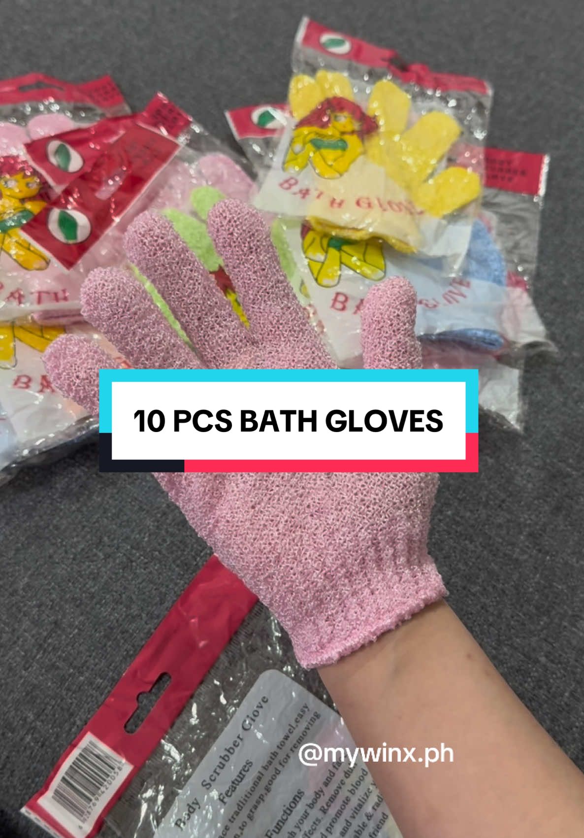 Sulit naman 10 pcs na for only 75 pesos lang 💓 mapapasarap talaga ang pagligo mo dito 💯 #showerscrub #bath #shower #deadskinremover #bathgloves #exfoliate 