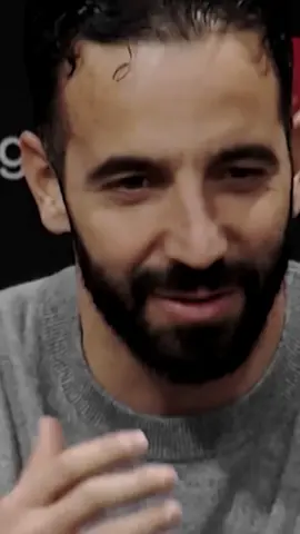 Pourquoi Manchester United a changé de coach ?