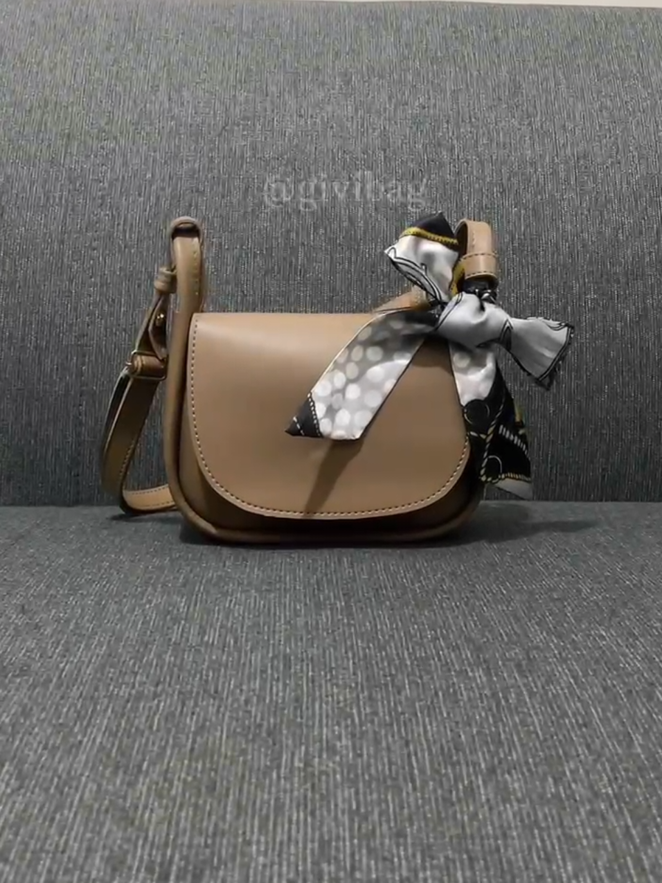 Mira Bag #shoulderbag #shoulders #tasslingbag #taswanita #tas #mira #fyp #affiliatemarketing #affiliate 