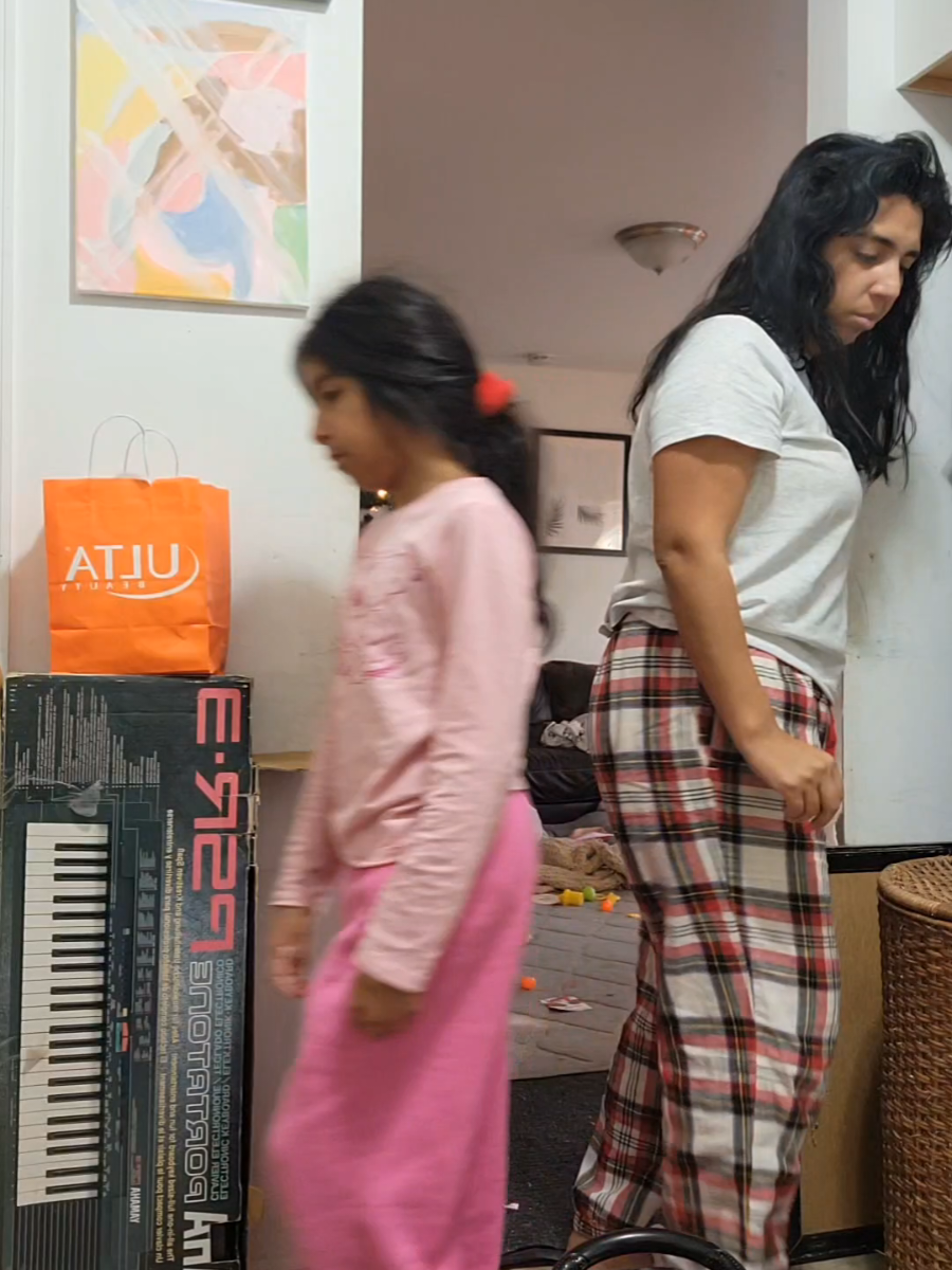 Weekly Vlog- Just a sahm trying to get back on her mfudging vlogging MOJO but literally, my world has been disrupted & l'm truly to not let it get to me pero pues aqui estamos. I want to thank every single one of you who has messaged me, has helped me get through it, & has been super supportive & encouraging!! No mas haga mas plata,  Los invito a un café (Solo the ones that show up for me day in & day out though 🤭Trust me, I remember names.) #weeklyvlog #momvlog #sahmvlog #sahmsoftiktok