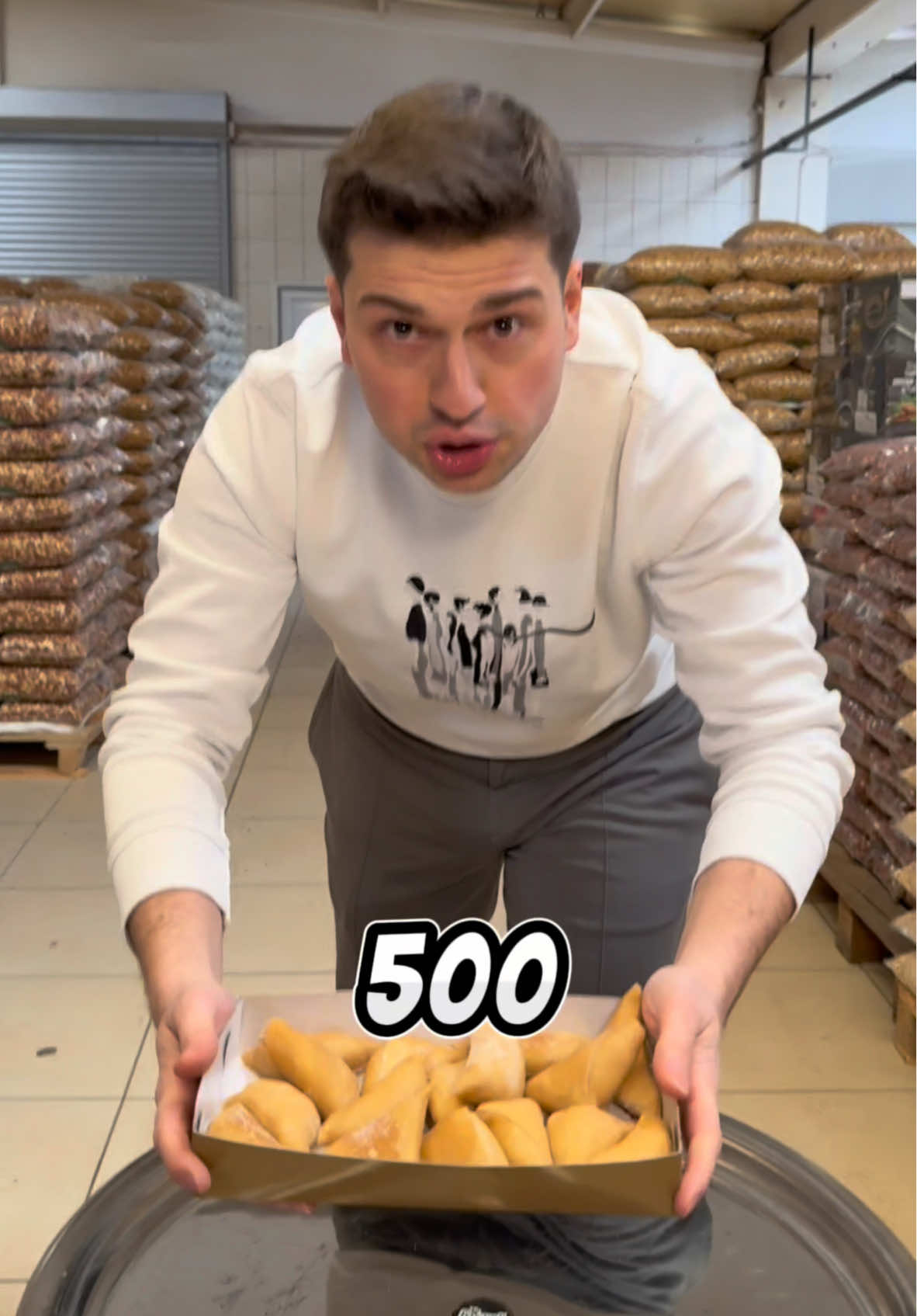 500 Gr Antep Fıstığı  500 Gr Fındık İçi  500 Gr Badem İçi  500 Gr Kaju  500 Gr Atom Karışık  500 Gr Fıstık İçi  500 Gr Bol Cevizli Pekmezli Sucuk  500 Gr Gül Yapraklı Fındıklı Lokum  500 Gr Çatlak Fıstık 500 Gr Soslu Mısır  500 Gr Cevizli Muska 500 Gr Taze Hurma 500 Gr Kahve Yanı Çakıltaşı 500 Gr Cips Fıstık Toplam 14 Parça 7 Kg, Tüm Türkiye’ye Ücretsiz Kargo, Yalnızca 1900 TL! #hicretkuruyemiş #çerez #lokum #hurma 