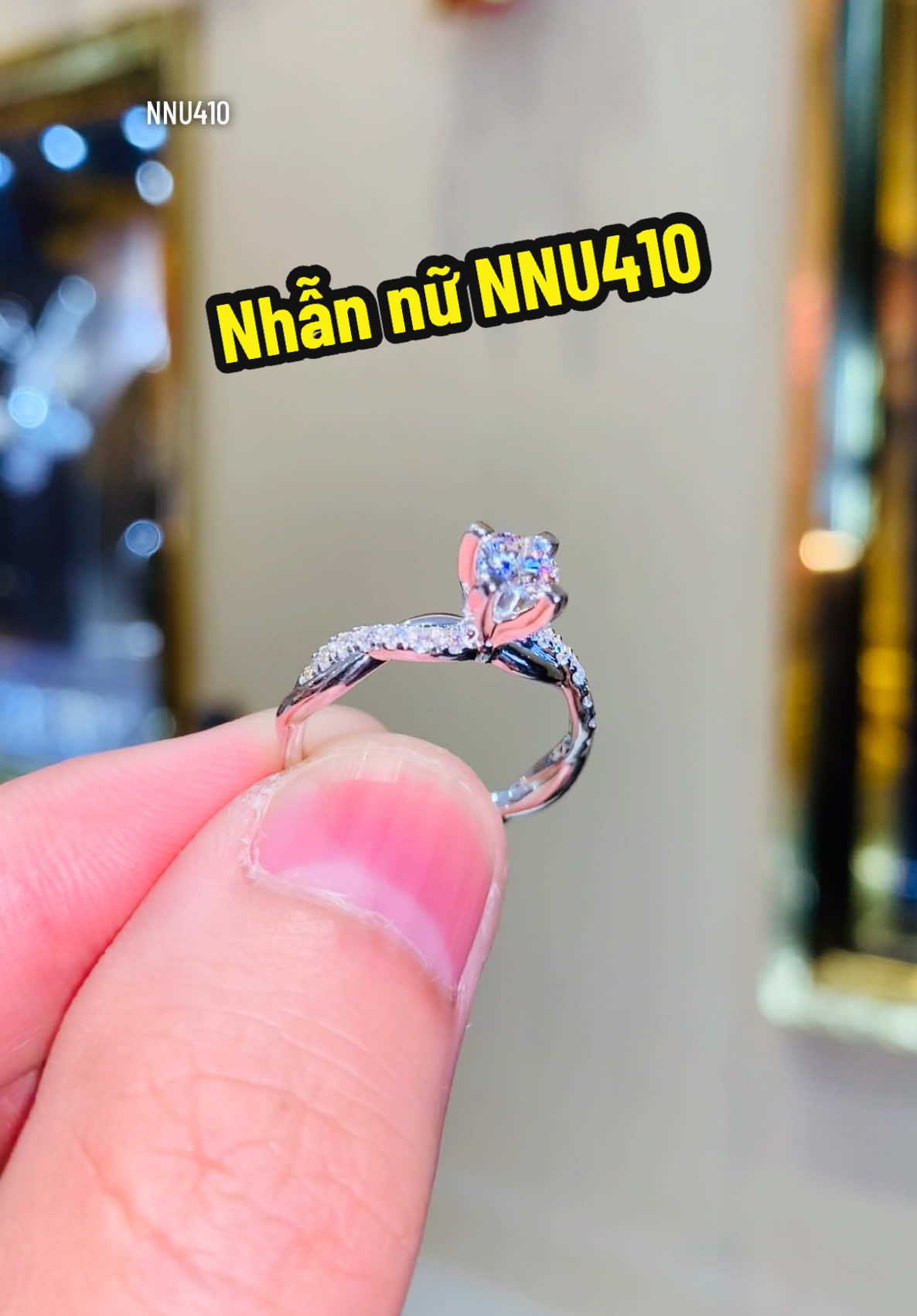 Nhẫn kim cương nhẹ nhàng viên chủ 4,5mm kiểm định quốc tế #GIA #tamluxury #tamluxurydiamondjewelry #trangsuc #kimcuong #nhẫnđẹp #xuhuongtiktok 