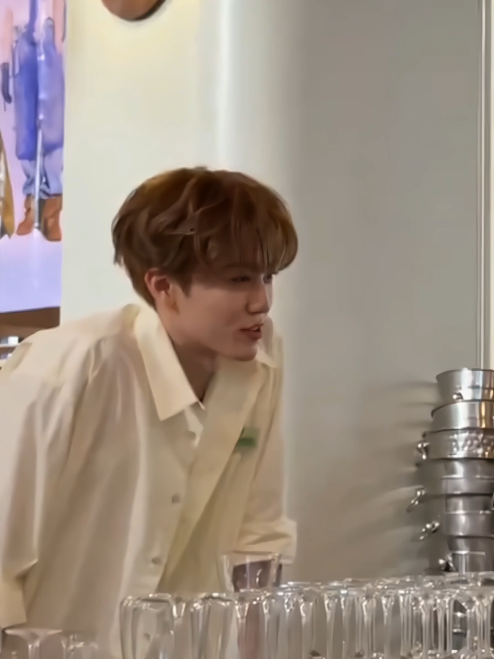 #jaemin tolong infokan cafe yang mas masnya kaya gini