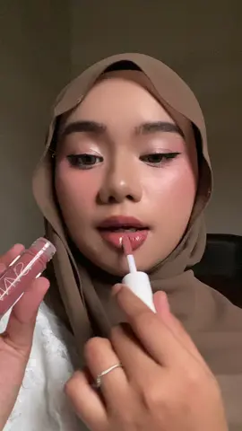 korang abg @ANAS® keluarkan LIP GLOSS!!!!! Baik grab sekarang sebelum SOLDOUT‼️#lipgloss #anas 