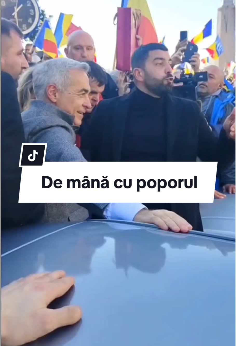 Calin Georgescu de mana cu poporul Mulțumiri sursei :  @HRANĂ, APĂ, ENERGIE  #Calin #Georgescu #presedinte