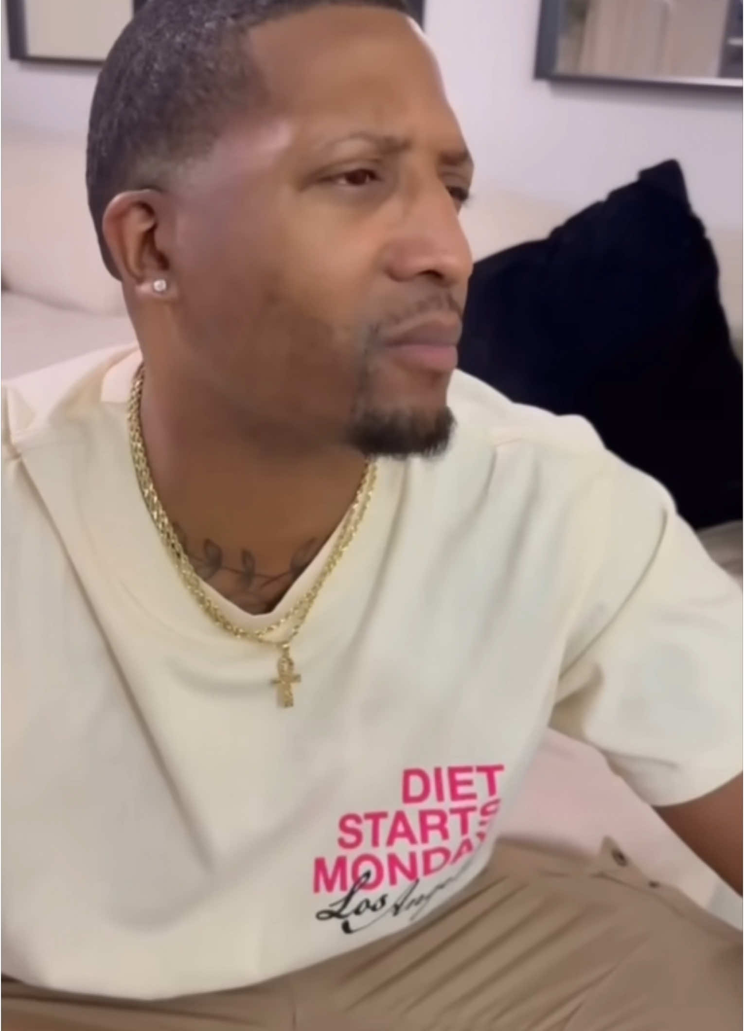 #kountrywayne #kountrywaynelive #foryoupage #kountrywaynecomedy #comedytiktok #longervideos 