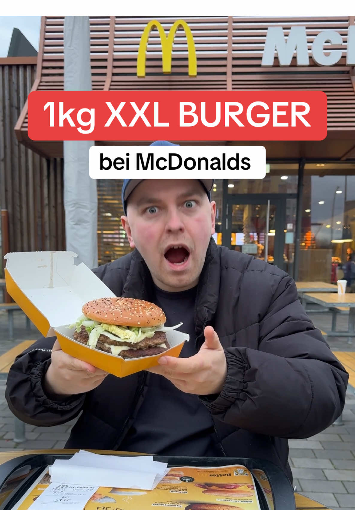 Würdet ihr diesen fetten Super Burger essen? ❤️⚡️ ##burger##mcdonalds##xxl##essen