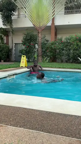 Donc vous sortez ?  @VALEY ERIC🕊️ 🤣🤣 #reel 