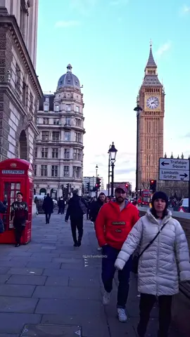 Big Ben, London ❤️ . . . #bigben #elizabethtower #tiktoktravel #foryou #letstravelwithoz #london #伦敦 #londra #londres #لندن #Лондон #ロンドン #런던 #tiktoklondon #londonlife #londontiktok #london🇬🇧  . Best places to visit in London, Places to visit in London, Weekend trips in London, Visit London, Travel destinations 2025, Best places to go in London, Places to go in London, London landmarks, Top destinations in London, Explore London, Beautiful destinations in London, London attractions, Unique experience in London, 