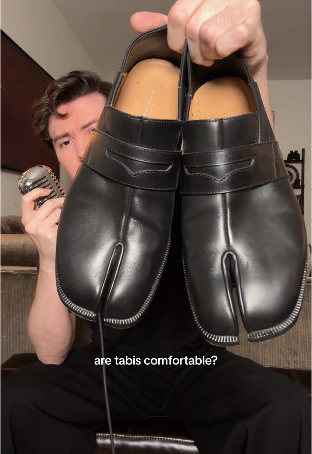Replying to @urbabybuu reviewing the comfort of tabi loafers #tabis #margielatabis #tabishoes #shoereview 