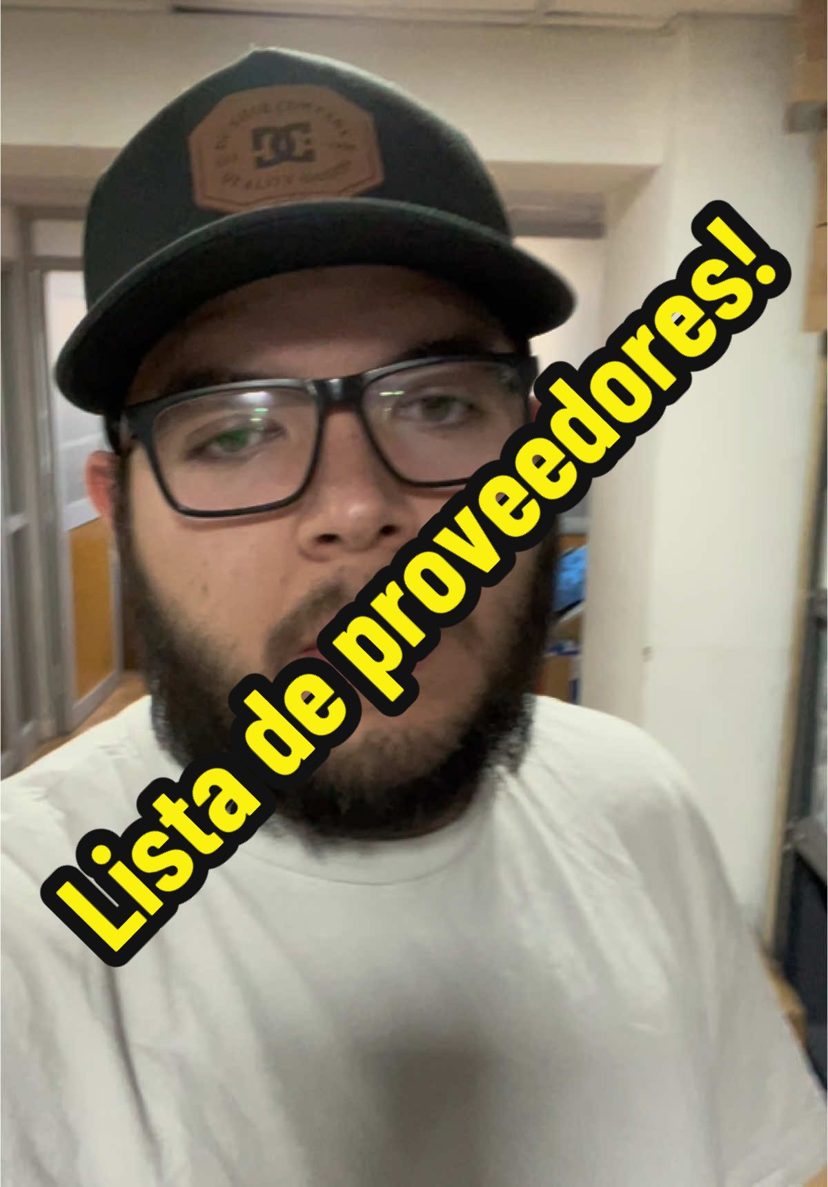 Lista de proveedores GRATIS!  - Durante más de 5 años he ido recolectando información de proveedores locales acá en chile y te la comparto totalmente gratis, solo te pido que compartas la publicación, le des like y dejes tu comentario 😁.  - #proveedores #listadeproveedores #proveedoreslocales #meiggs #mayoristas #barriomeiggs #chile #emprendimiento #emprender 