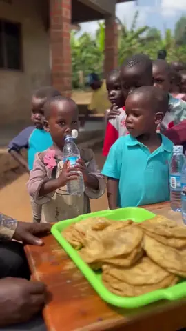 Love and kindness are never wasted, thy always make a difference #fpy #brianchildrenfoundation 