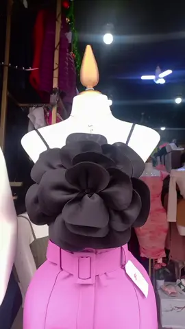 Top de Flor 😍 #Parati #Moda #Tendencia #SHEIN 