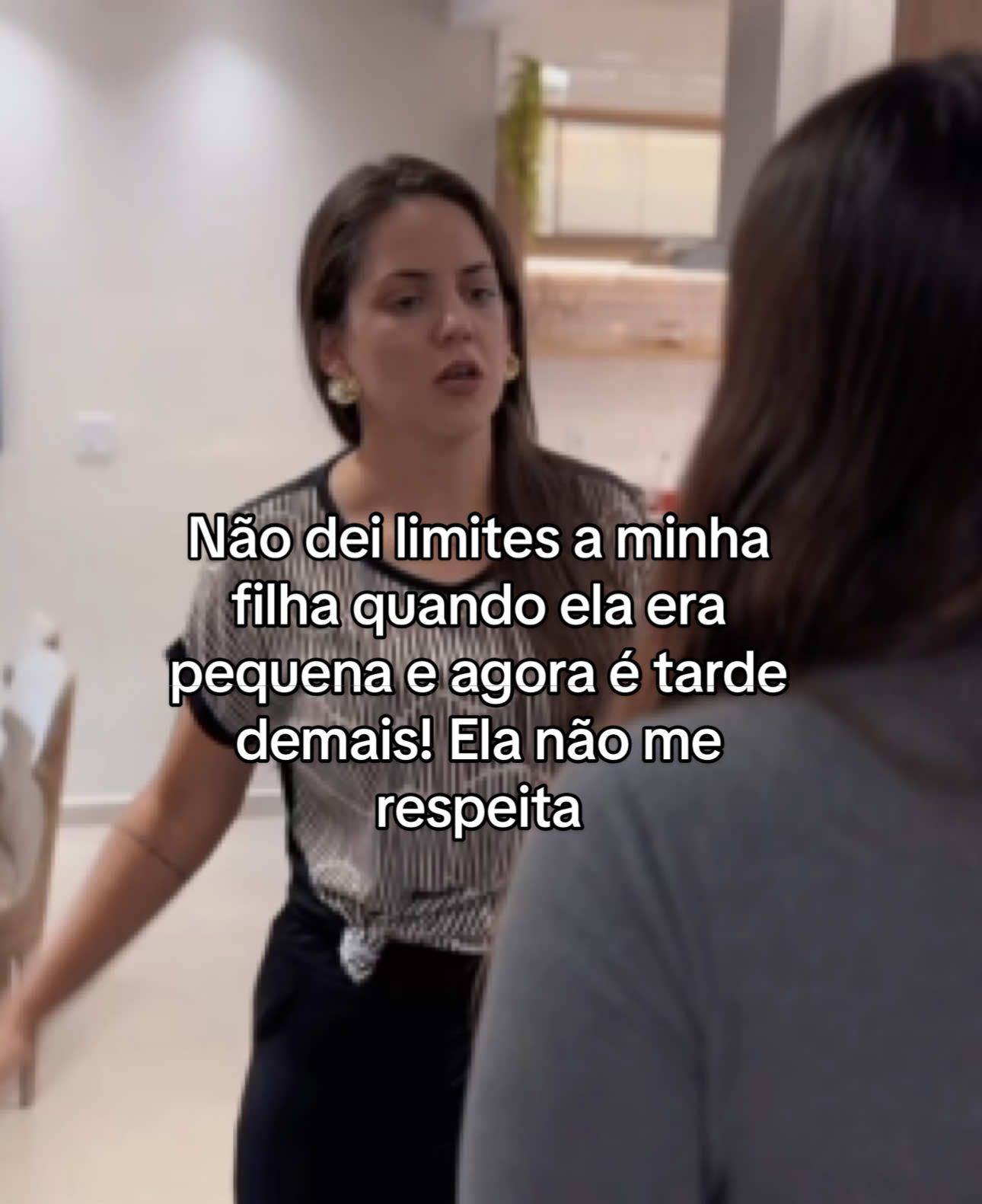 Não dei limites a minha filha quando ela era pequena e agora é tarde demais! Ela não me respeita #tamara #tamarakastro #novelas 