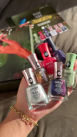 Testei a nova coleção Meu jardim Mágico da Risqué 😱 #unhasdecoradas #esmalte #risque #unhaslindas #foru #foruyou 