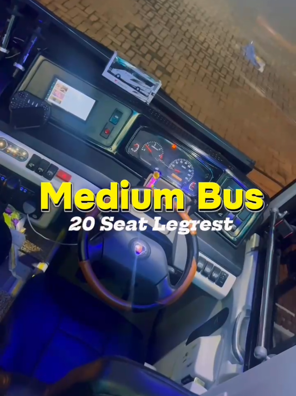 medium bus 20 seat legrest . . 