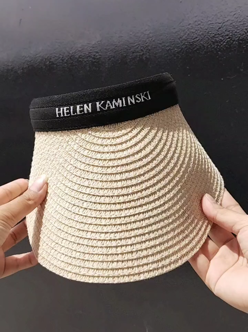 Topi pantai helen kaminski✨ #topi #topipantai #topijerami #topimurah #racuntiktok #TikTokShop #fyp 