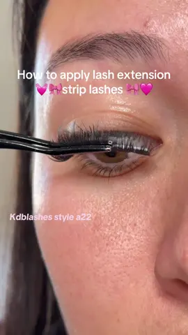 How to make your KDB strip  Lashes  into  diy lash extensions quickly 🎀💕#striplashextensions #beststripslashes #striplashes #kdblashes 