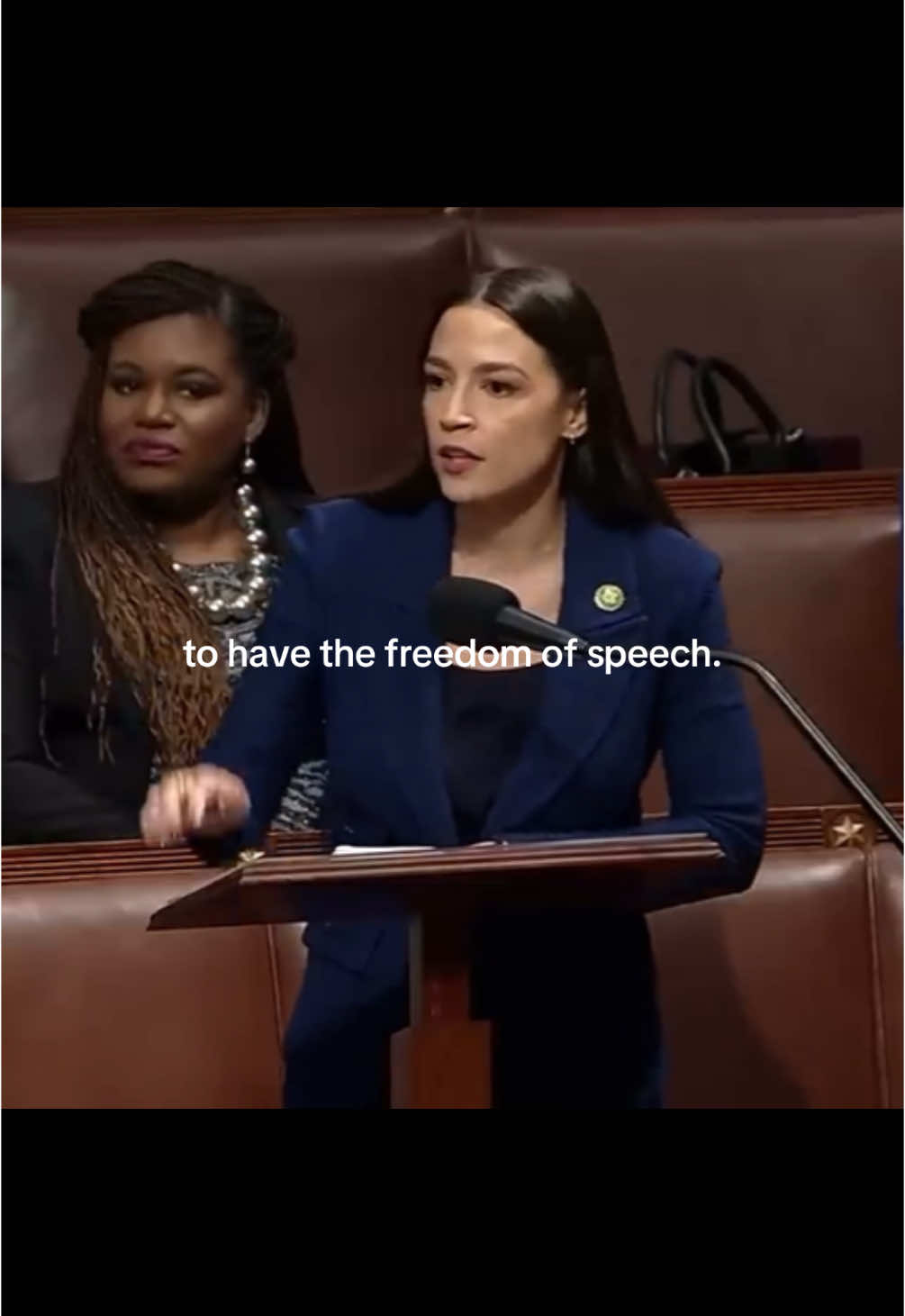 💙💙💙 #politics #political #democrat #freedomofspeech #foryoupage #fyp #aoc #taylorswift #kamalaharris #pattilupone 