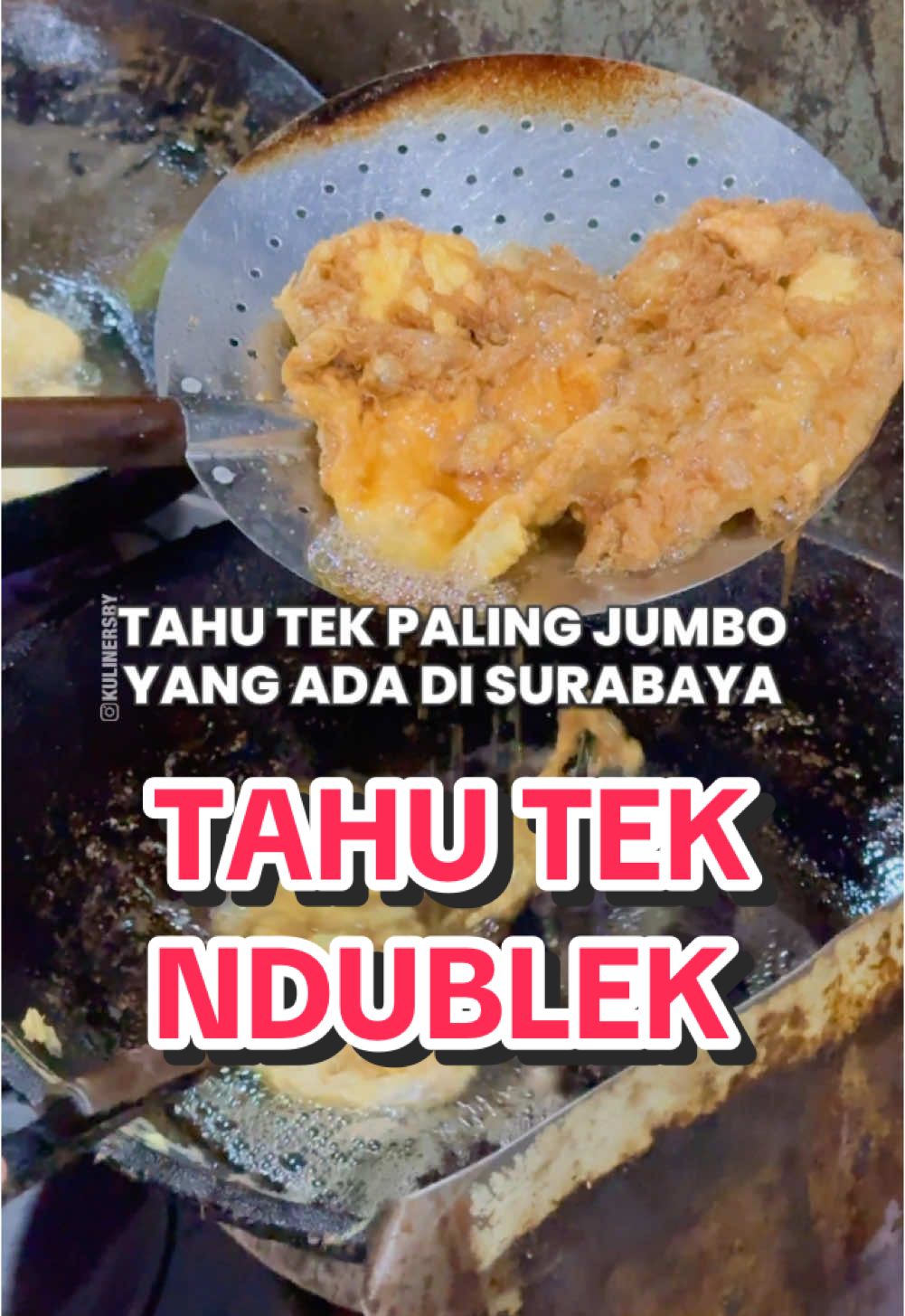 TAHU TEK PORSI PALING JUMBO DI SURABAYA 👀 tahu tek ndublek di Rungkut, yang porsinya beneran gak main main deh banyaknya! Ga cuma banyak isinya, bumbunya ya buanyak, kerupuknya ya buanyak, auto puas pol nge tahu tek disini 📍 Tahu Tek Ndublek, Jalan Rungkut Madya no 169, Surabaya Jam buka 18.30 - 02.00 Tersedia di ojek online #kulinersby #kulinersurabaya #kulinersbykakilima #tahutekndublek