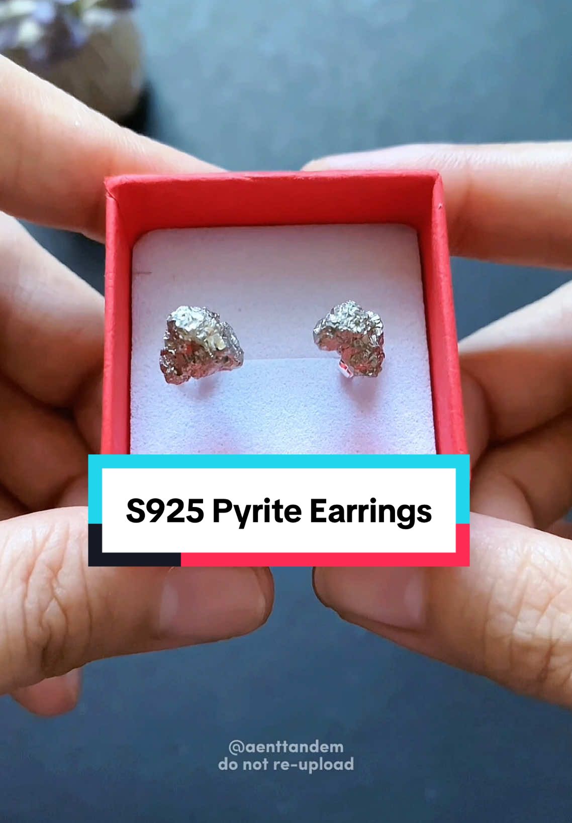 Attracts Prosperity and abundance S925 Pyrite Earrings mga sissykels 😇🫶👌 #pyrite #pyriteearrings #luckycharms #abundance #wealth #aenttandem #pampaswerte 