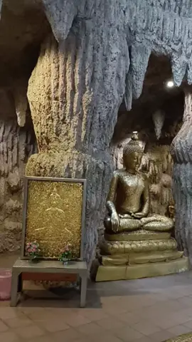 Wat Klai Kangwon (Wat Khao Sarapatdee Sri Charoentham) วัดไกลกังวล (เขาสารพัดดีศรีเจริญธรรม)#temple #budha #thailand 