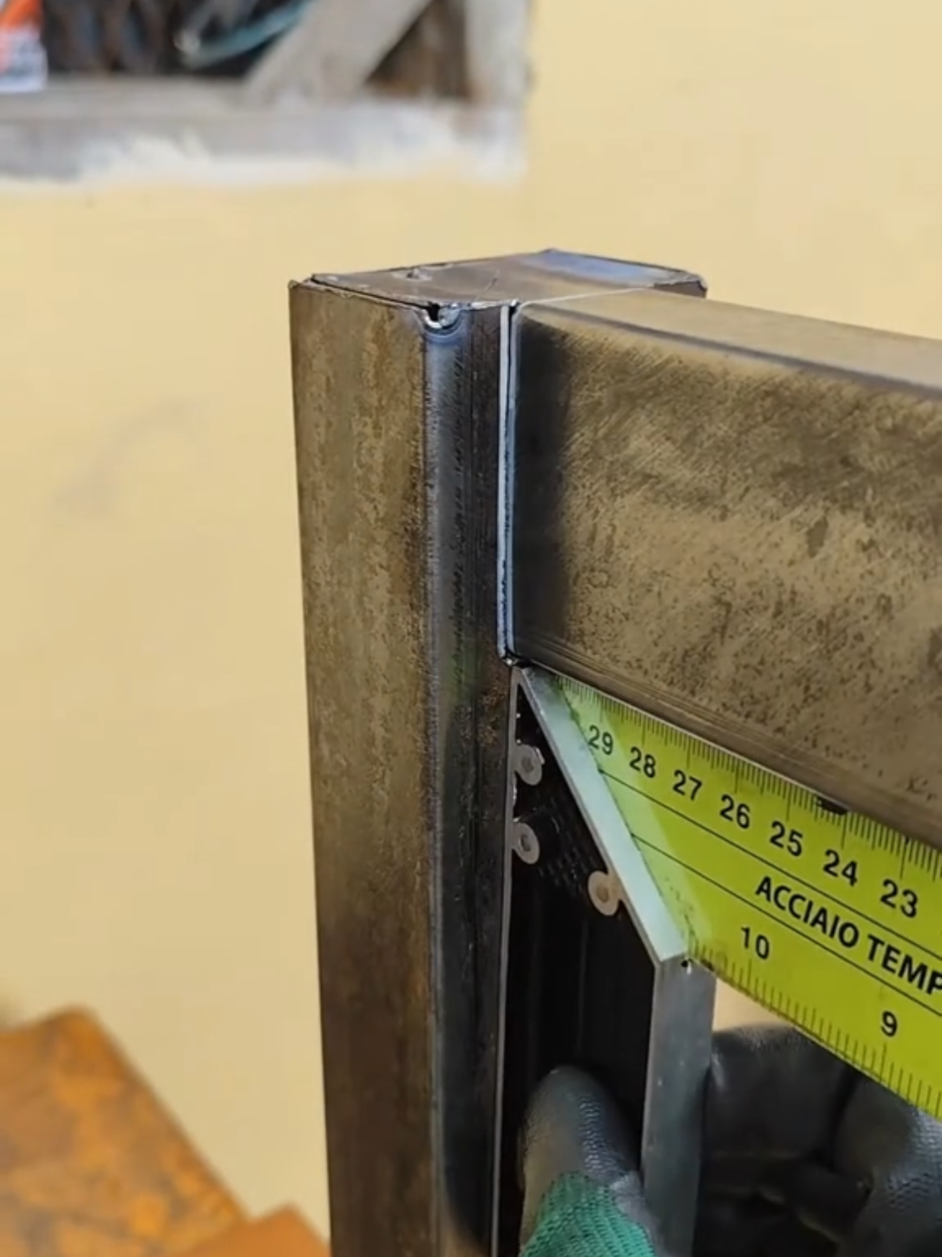 Tricks and tips for connecting square metal properly. #Welding #Welder #WeldingCreativeTools #WeldingLife #Amazing #TipsAndTricks #DIY  #WeldingCommunity #MetalWorking #StickWelding #ArcWelding #Technique #ShieldedMetalArcWelding #WeldingEducation #WeldingTraining #Fyp #WeldingIndustry #WeldingCareers #WeldingSafety #WeldingArt  #WeldingProjects #CuttingSkills #Weldinglnspiration #WeldingMotivation 