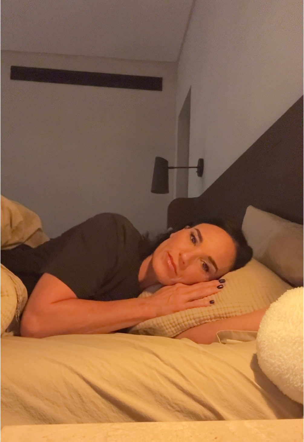 Wake up with me🤣 