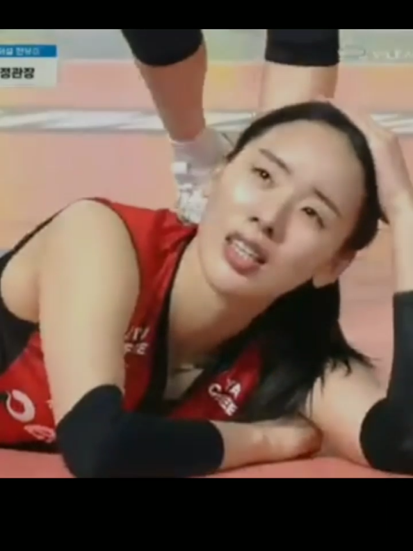 jatuhnya berposse #aipeppers #koreanvolleyball #fypシ゚viral🖤tiktok 