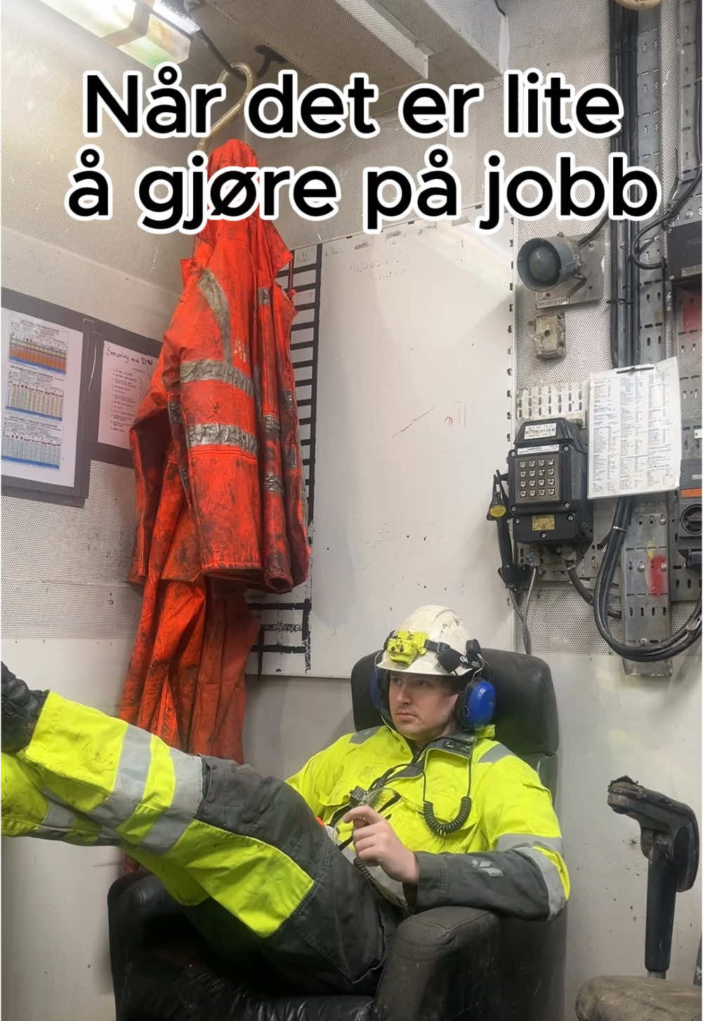 Det er alltid noe å gjøre på en rigg. #fyp #nattskift #industri #olja #offshore #nordsjøen 