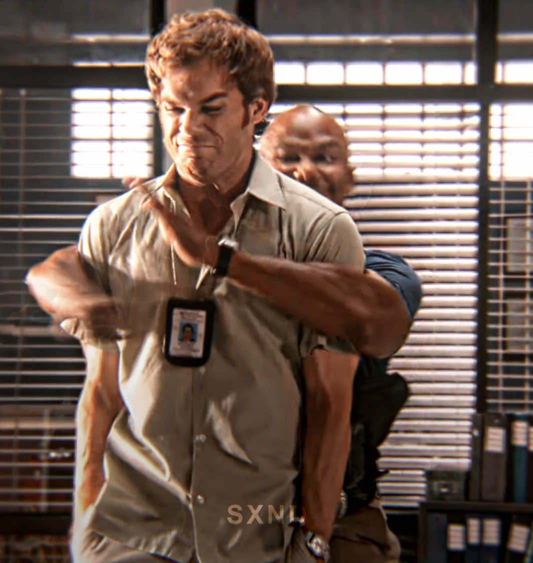 I own you // #dexter #dextermorgan #miami #florida #jamesdoakes #erikking #skyshowtime #fyp #foryou #miamimetro #dexterseason2 #michealchall #2007 
