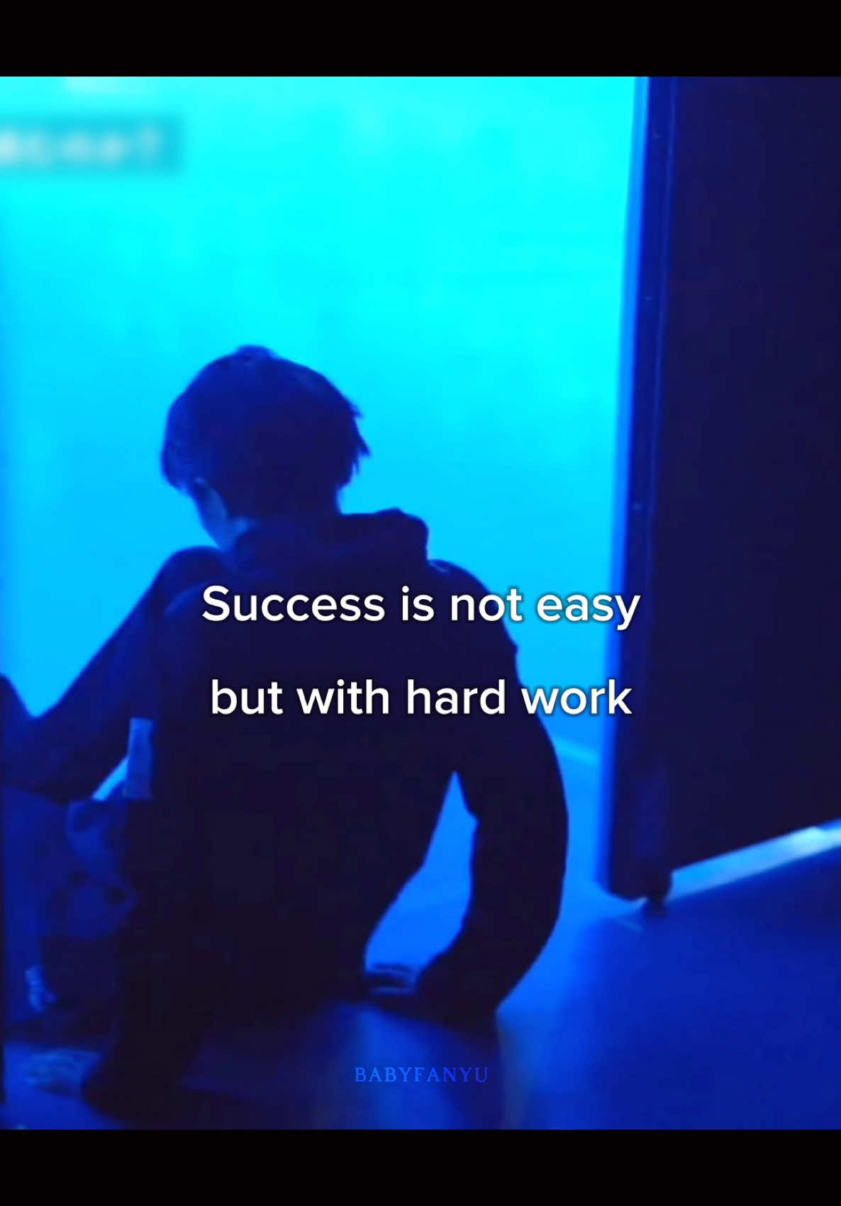 Behind his success is hard work (Clip from Backstage  “Echoes of Life Tour”) #yuzuruhanyu #羽生結弦 #figureskating #figureskatingedit #wintersports #wintersports 