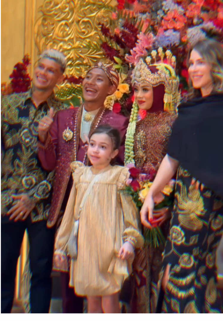 Happy Wedding A Etammm 🤲🏻❤️ #beckhamputra #ciroalves #ciroalvess🔥 #ciroalves77 #ciroalvesnyanyi #fyp #dudamondadori #tutungfans #bellatutung #bobotoh #JJCapCut 