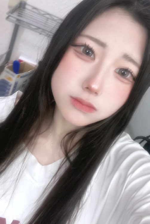 化粧いつもと違う