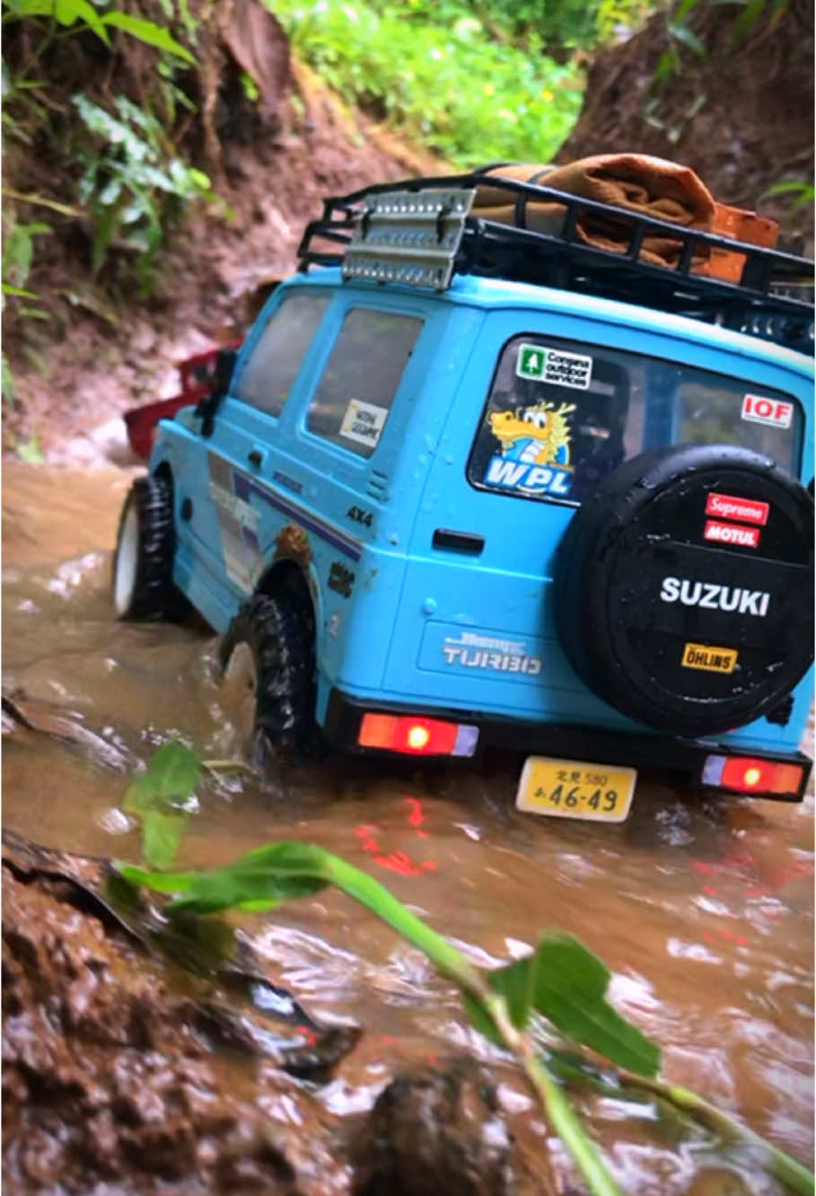 Berdua sajah lah 💦 #rcmini #rcadventure #rcoffroad #wplc74 #mn82 #hobbyrc #rc4x4 #rc4x4offroad #foryoupage #fypシ゚ #fyp 