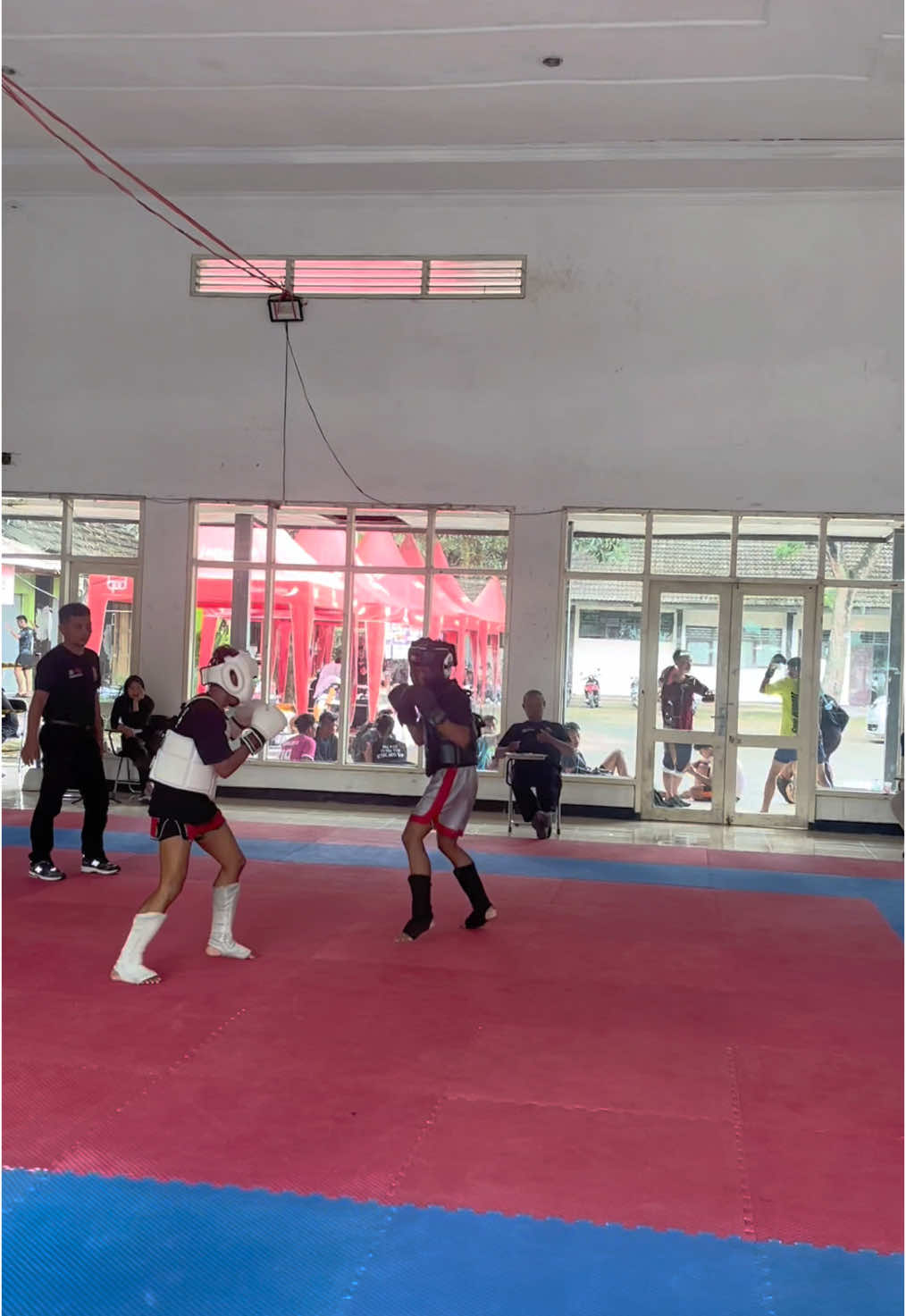 Tarung tradisi jember #kickboxing #muaythai #wushusanda #ibnualwangenggong