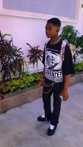 @Mrs Dayou🥰 @Y.🦋💫 @Makensley Nèg drip🥶💯🫂 