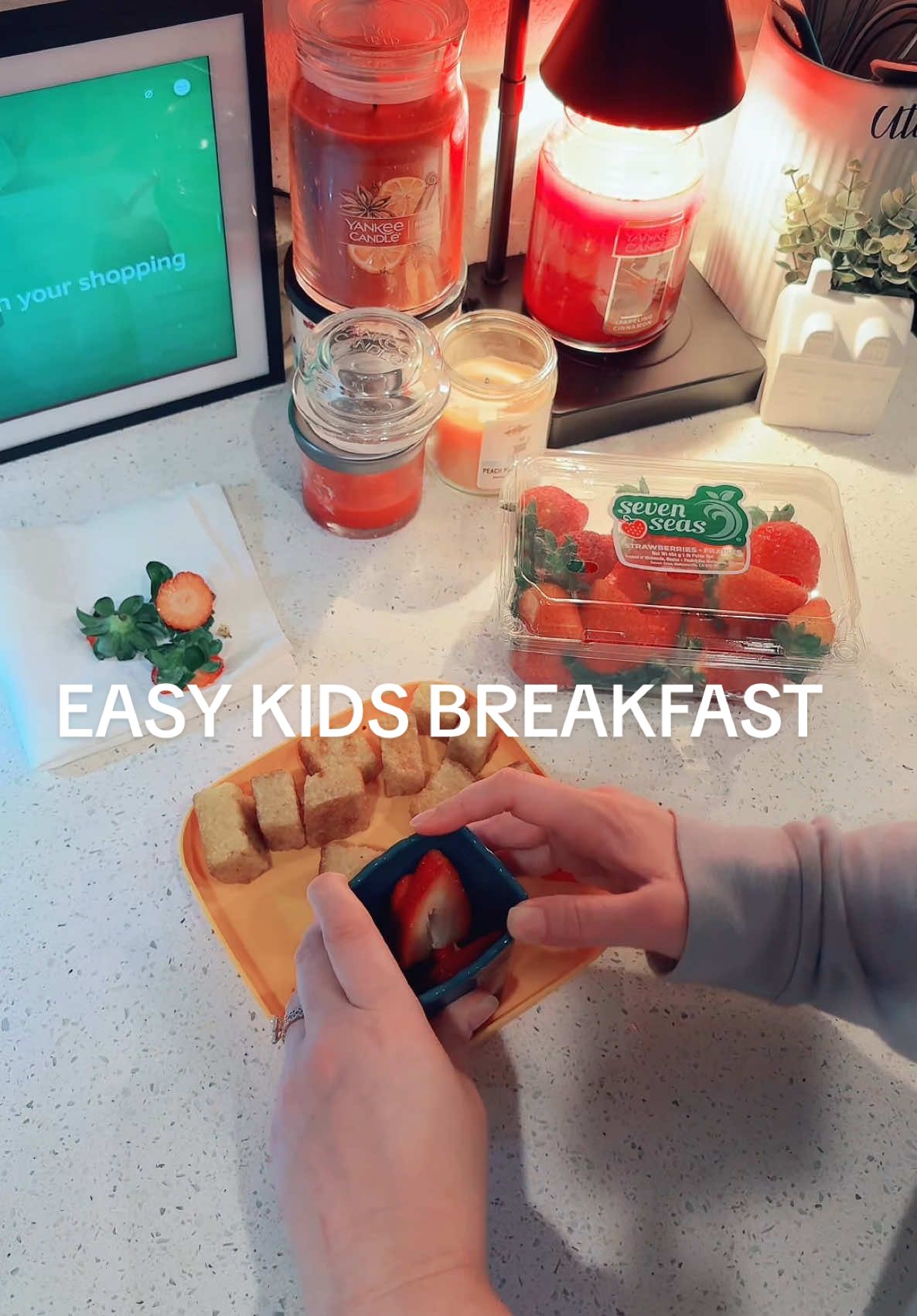 #breakfastideas #kidsmeals #breakfast #coffee #sundayroutine #sundaymorning #easymeal 