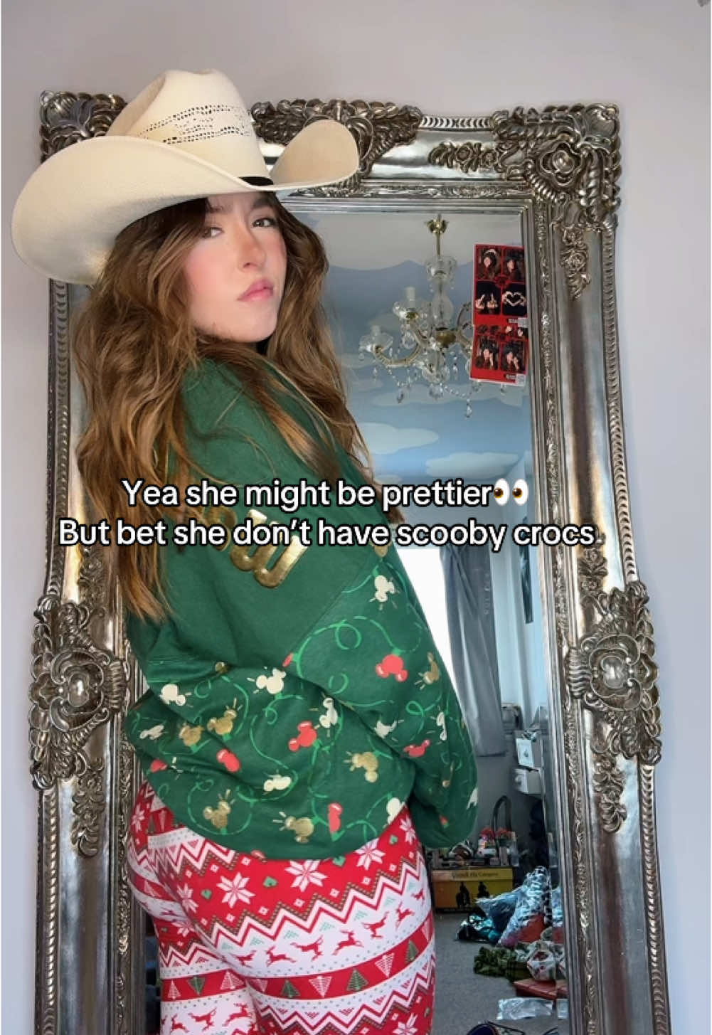 Sucks for her #cowgirlsoftiktok⚡️ #crocs #westernfashion #ukcowgirl 