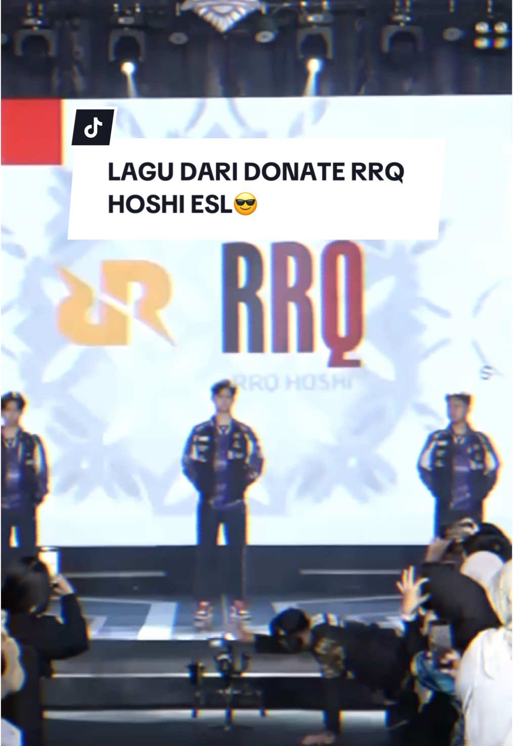 Lagu persembahan dari kingdom lyric dan genre untuk RRQ Hoshi di ESL Malaysia😎😆 #TeamRRQ #VivaRRQ #mobilelegends #mobilelegendsindonesia #RRQHOSHI 