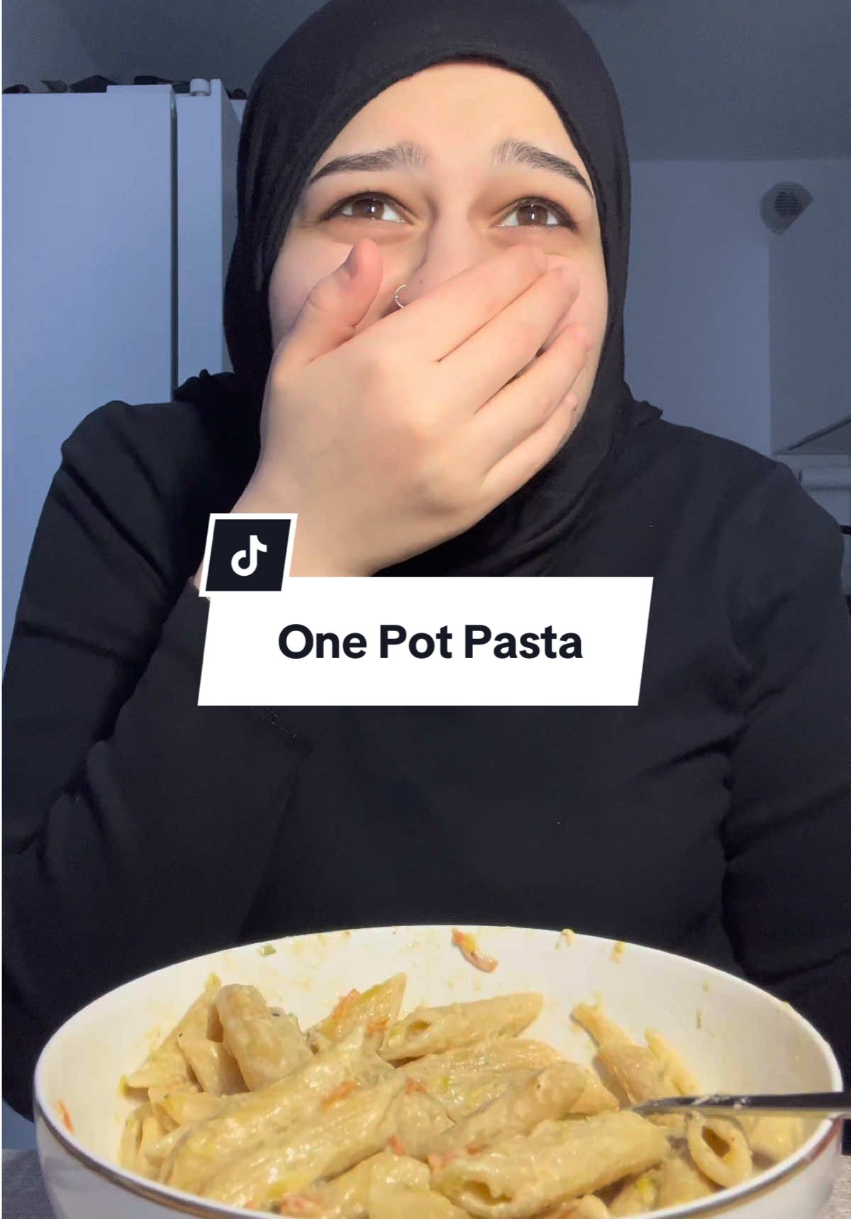 Mädels, wollt ihr den Essensplan haben? Rezept👉🏻@lanakocht  #onepotmeals #pasta #mukbangvideo #FoodTok 