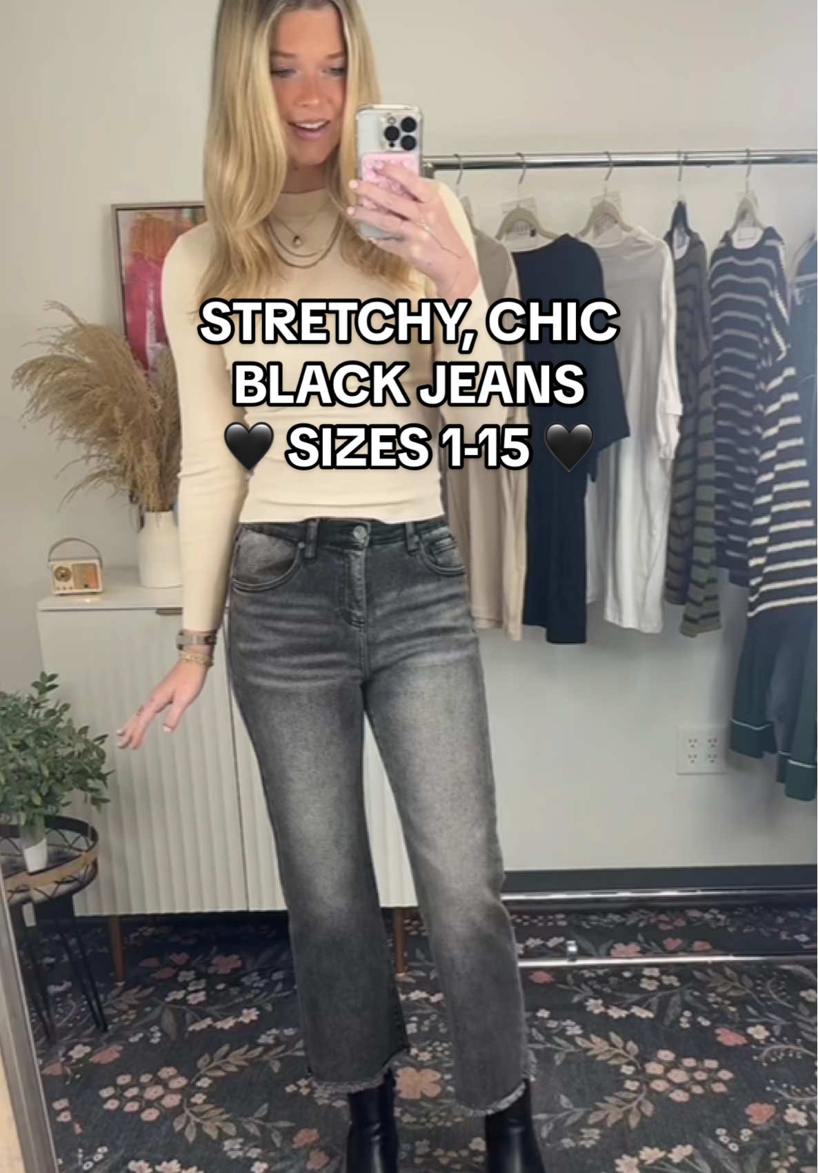 obsessed with these black jeans!! 🖤 they’re SO comfy & stretchy but still look super cute 💫 sizes 1-15  #jeans #denim #comfy #jean #stretchy #jeanfashion #tall #blackjeans #stretch #flattering #fashion #inspo #trendy #howtostyle #classic 