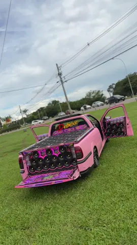 Deboxe 🤤 #som #saveirobrasiloficial #rosa #deboxe #funk #fyp 