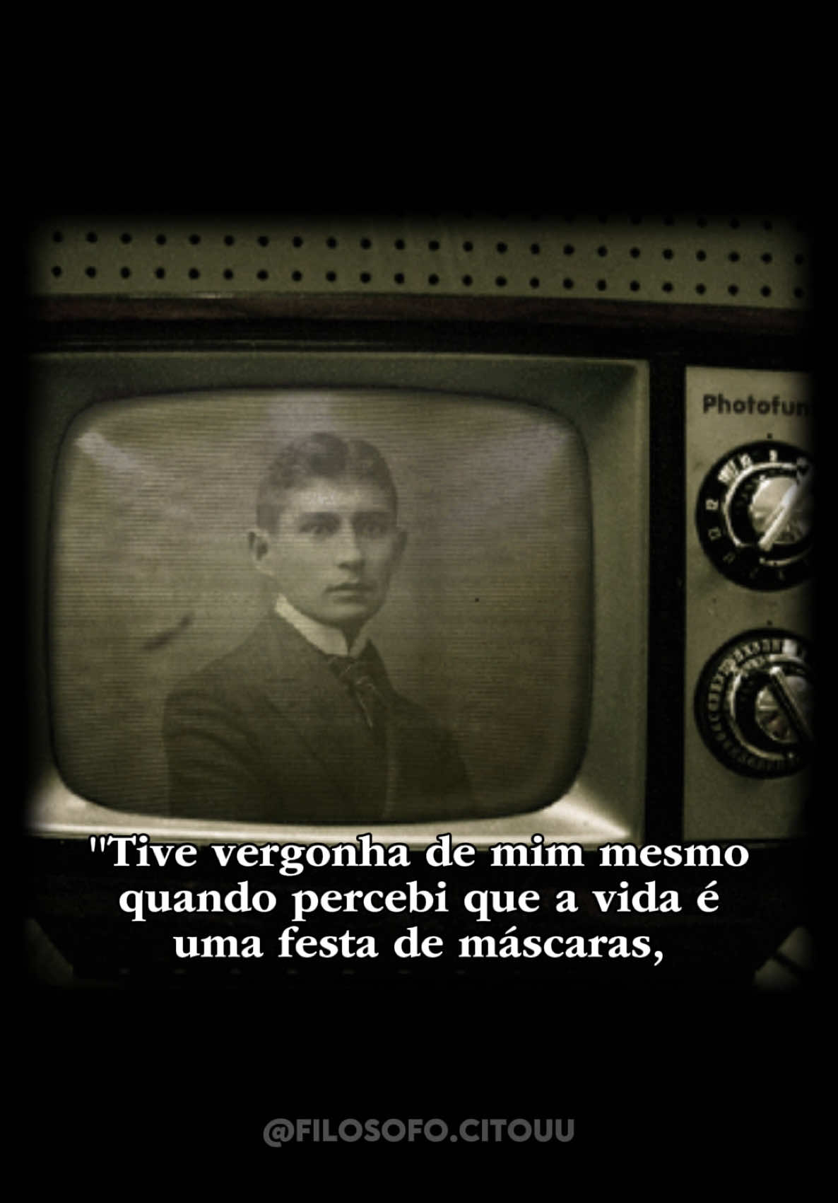 Qual a sua opinião a respeito dessa frase de Kafka?  #kafka #textos #reflexao #pensamentos 