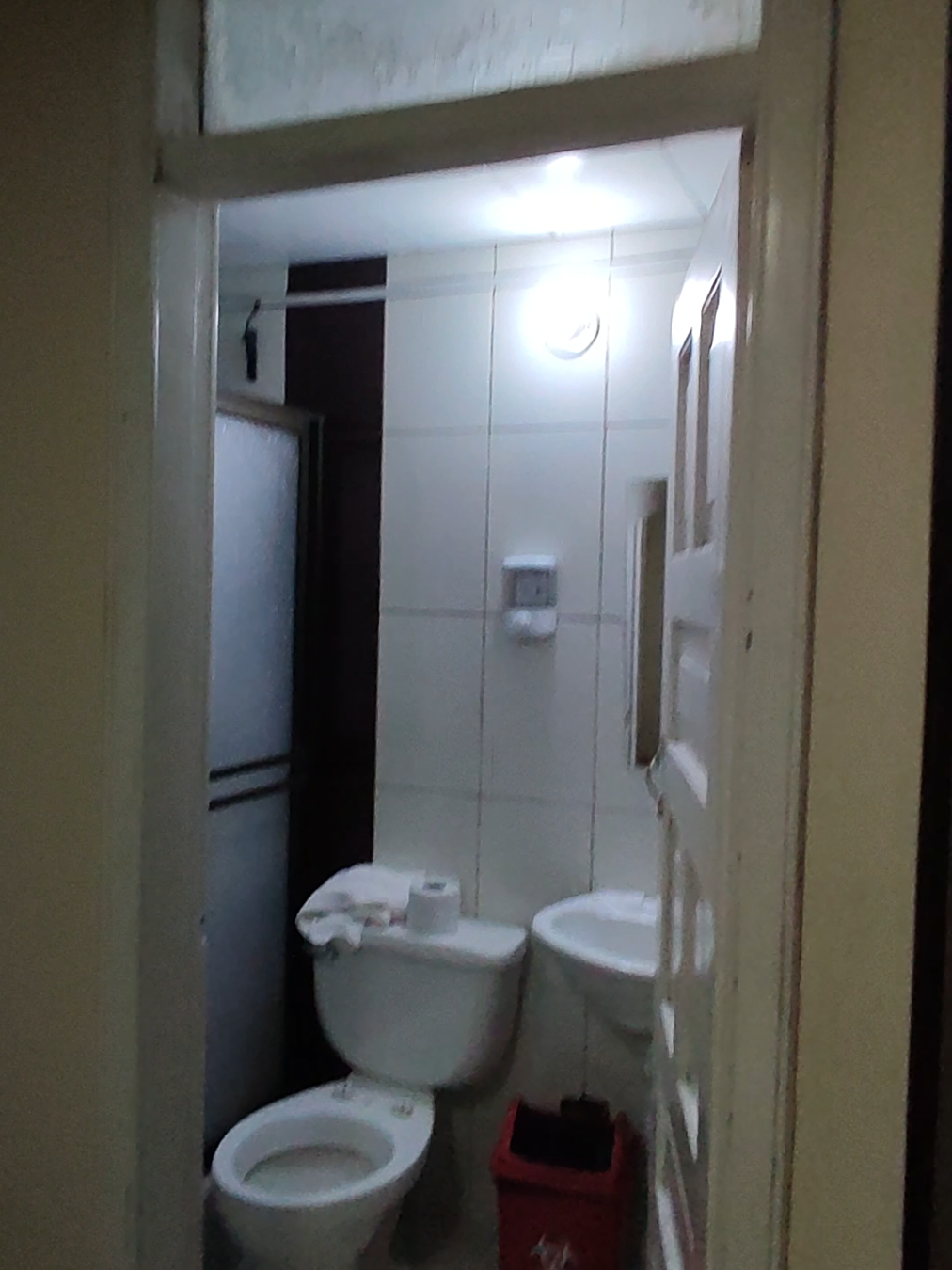 Baño de casa no tiene ventilación. que hacer?. #diseño #construction #decoracion #casa 